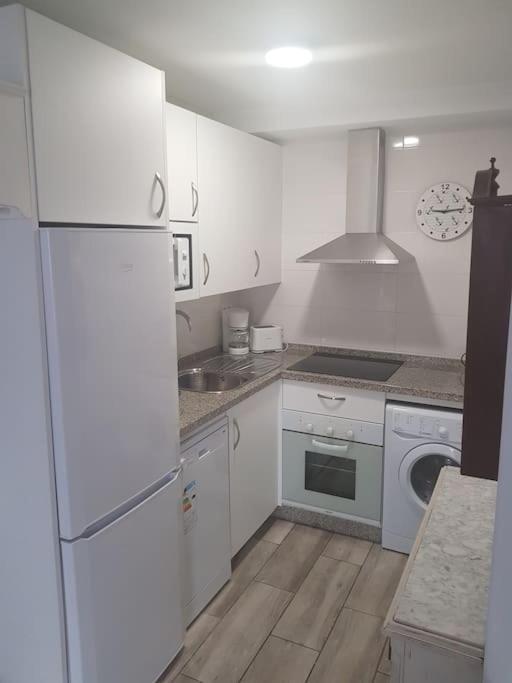 Апартаменты Apartamento Precioso En Fuengirola ! Экстерьер фото